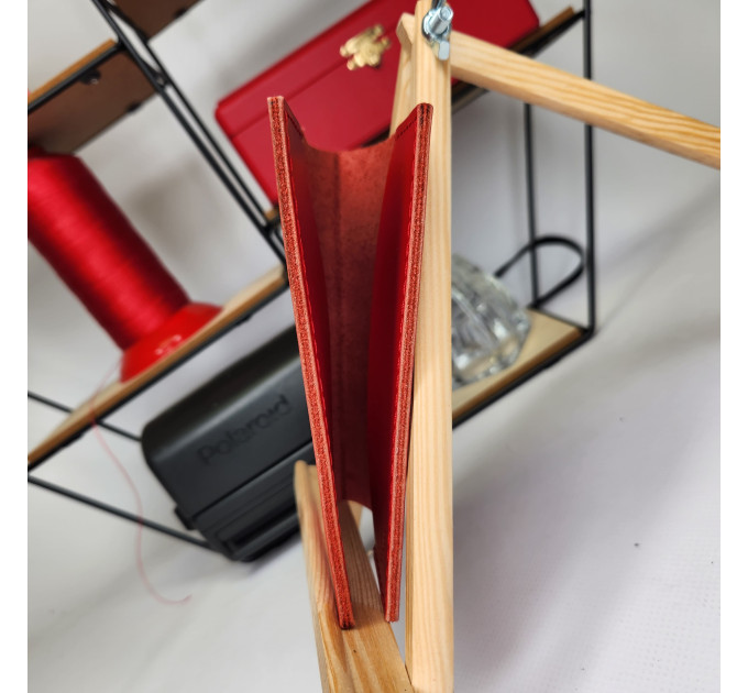Обкладинка для паспорта Кайзер глянцева Червона